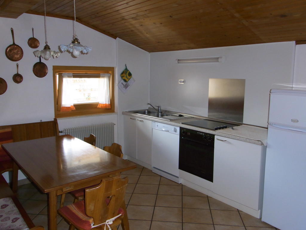 Casa Elisa Apartment Pozza di Fassa Phòng bức ảnh
