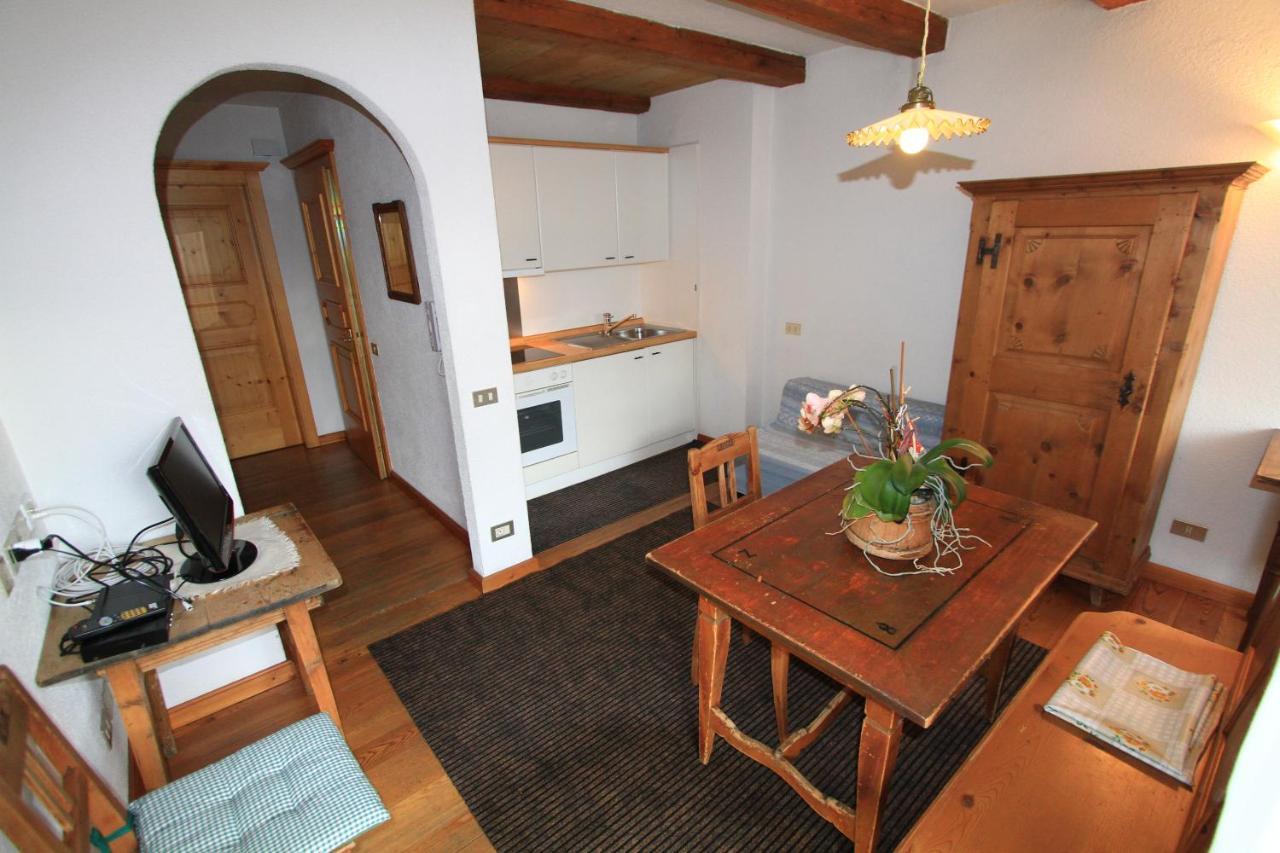 Casa Elisa Apartment Pozza di Fassa Ngoại thất bức ảnh
